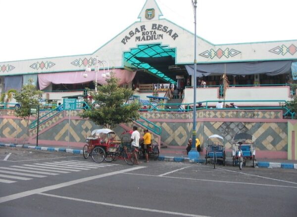 Travel Ngawi Surabaya